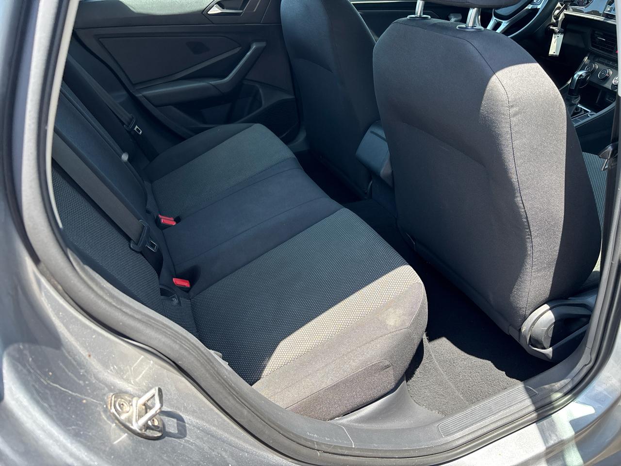 Volkswagen Jetta 1.4T S 8A 2021