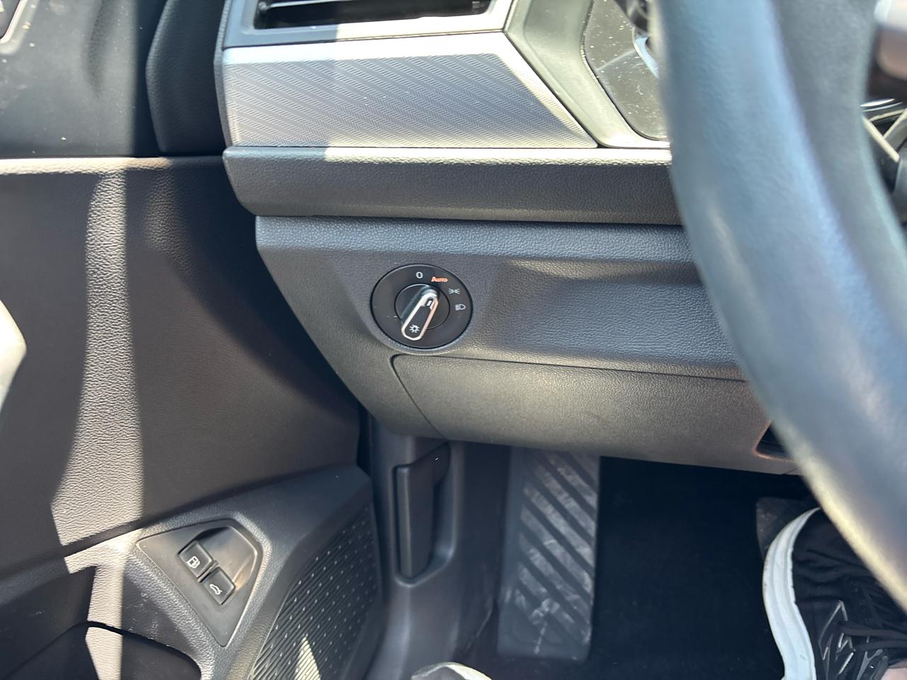 Volkswagen Jetta 1.4T S 8A 2021