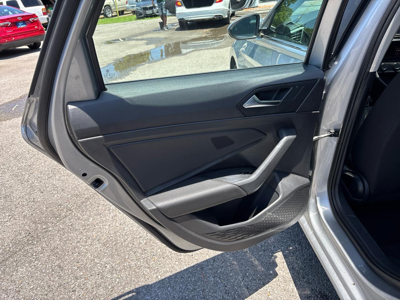Volkswagen Jetta 1.4T S 8A 2021