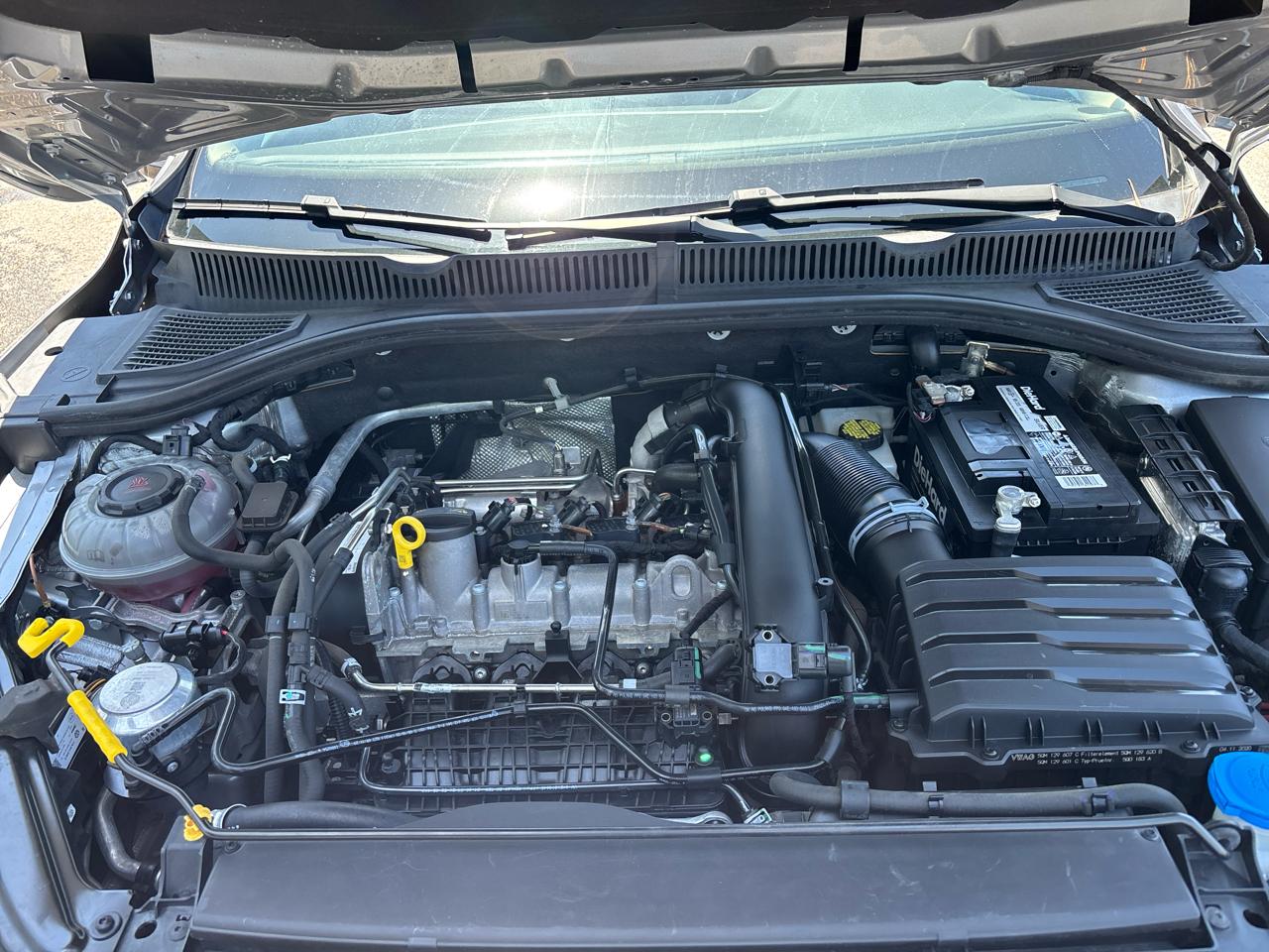 Volkswagen Jetta 1.4T S 8A 2021