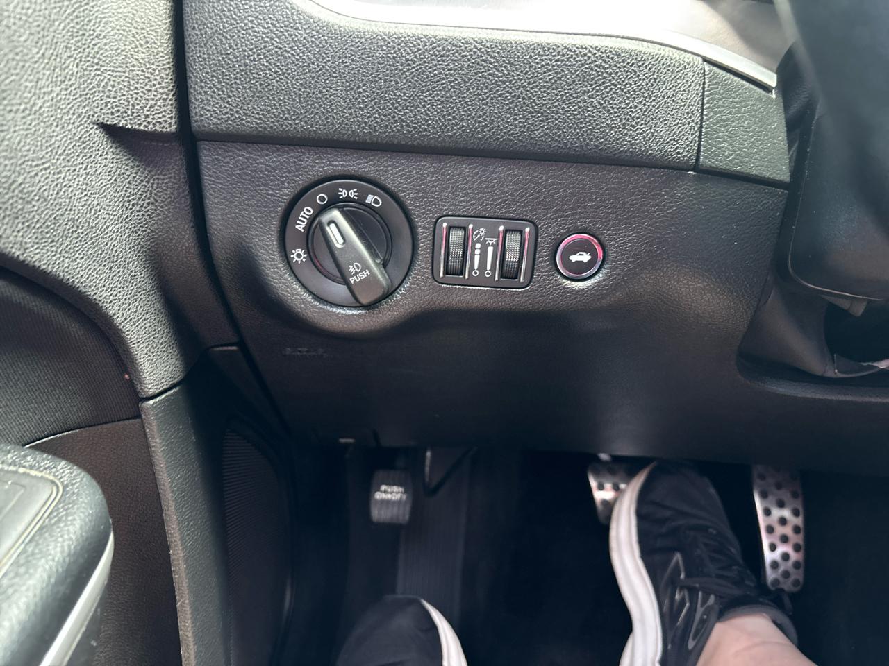Dodge Charger R/T RWD 2019