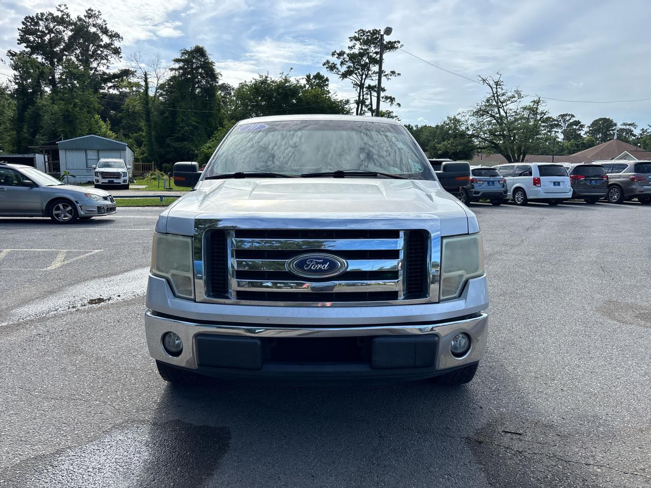 Ford F-150 XLT SuperCab 8-ft. Bed 2WD 2010