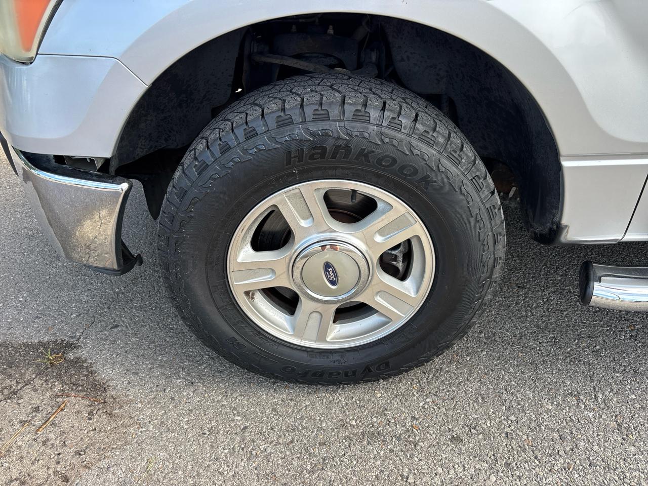 Ford F-150 XLT SuperCab 8-ft. Bed 2WD 2010