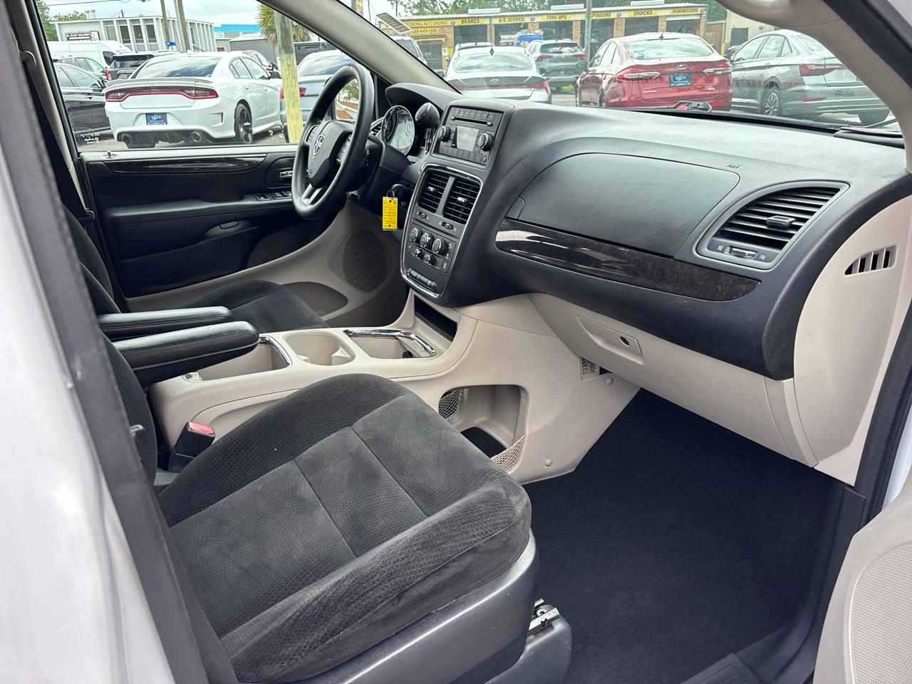 Dodge Grand Caravan SXT 2016