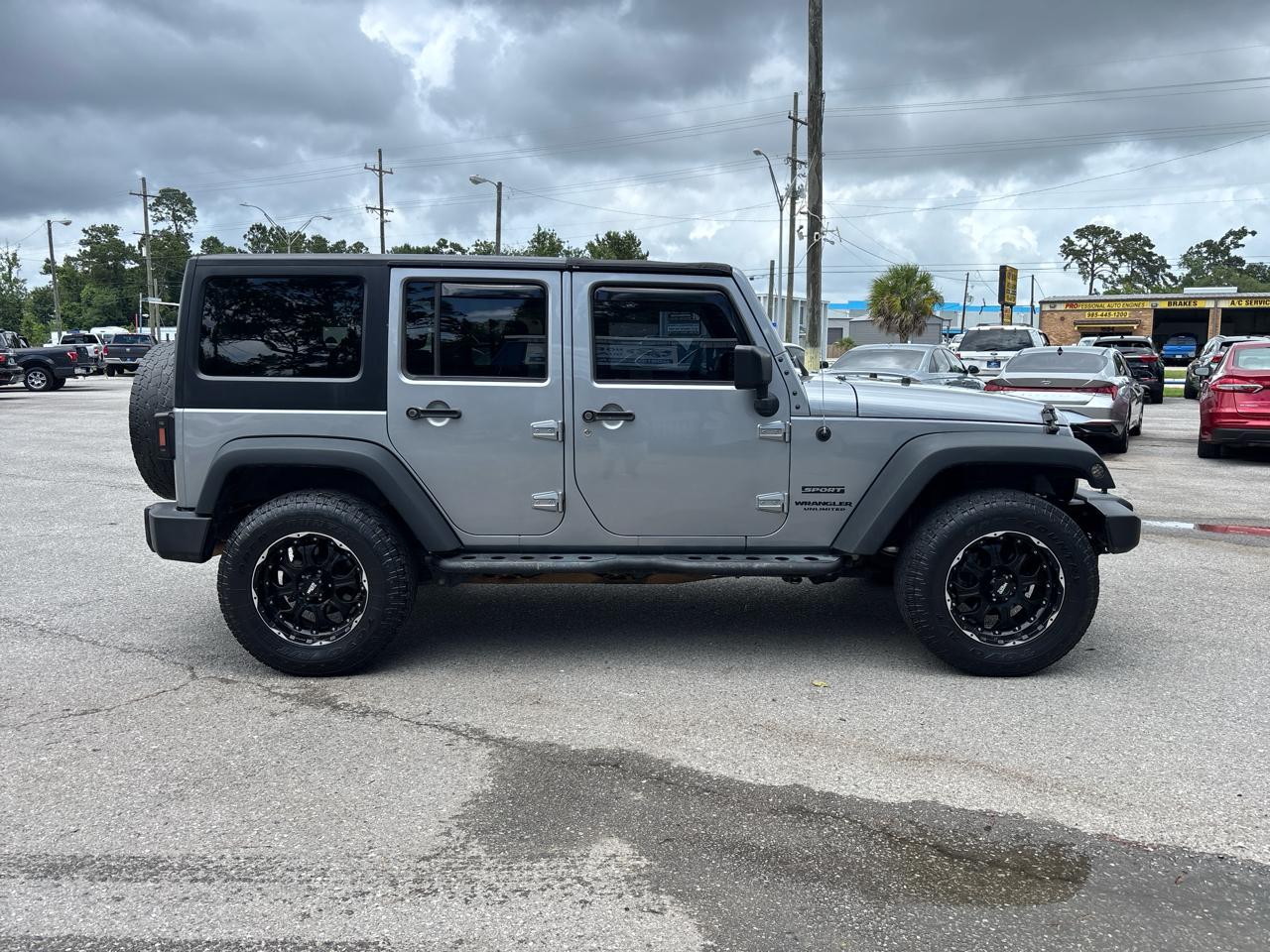 Jeep Wrangler Unlimited Sport 4WD 2016