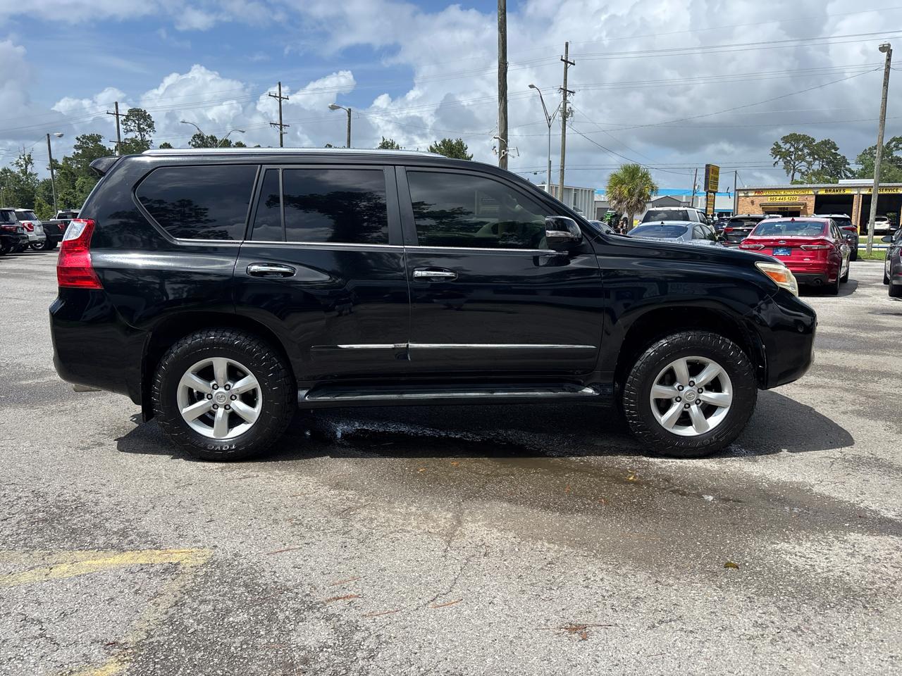 Lexus GX 460 Sport Utility 2012