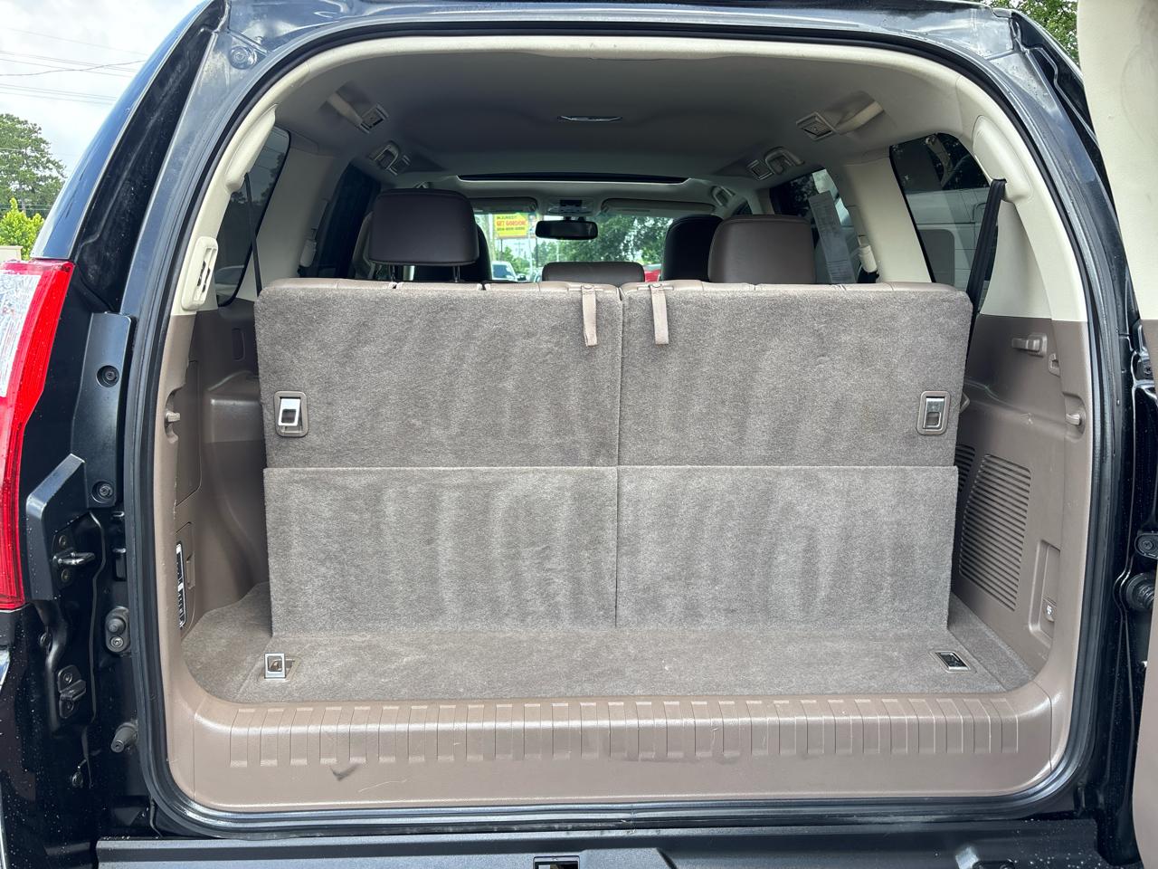 Lexus GX 460 Sport Utility 2012
