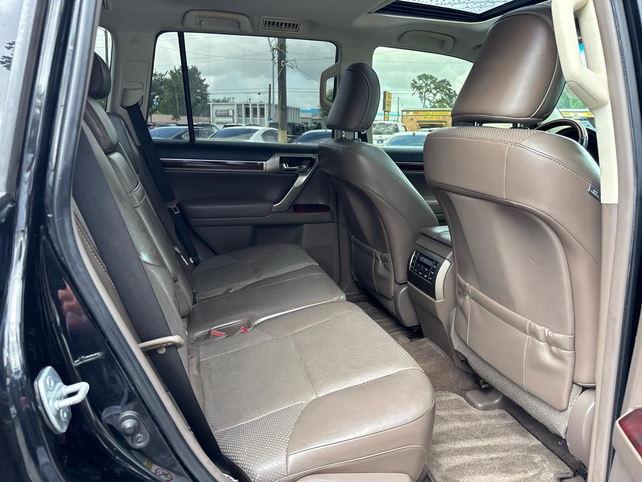 Lexus GX 460 Sport Utility 2012