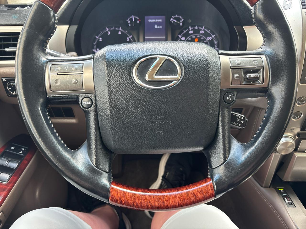 Lexus GX 460 Sport Utility 2012