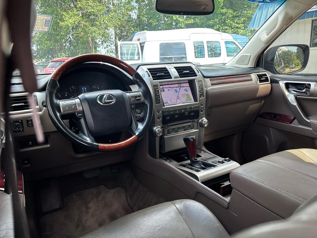 Lexus GX 460 Sport Utility 2012