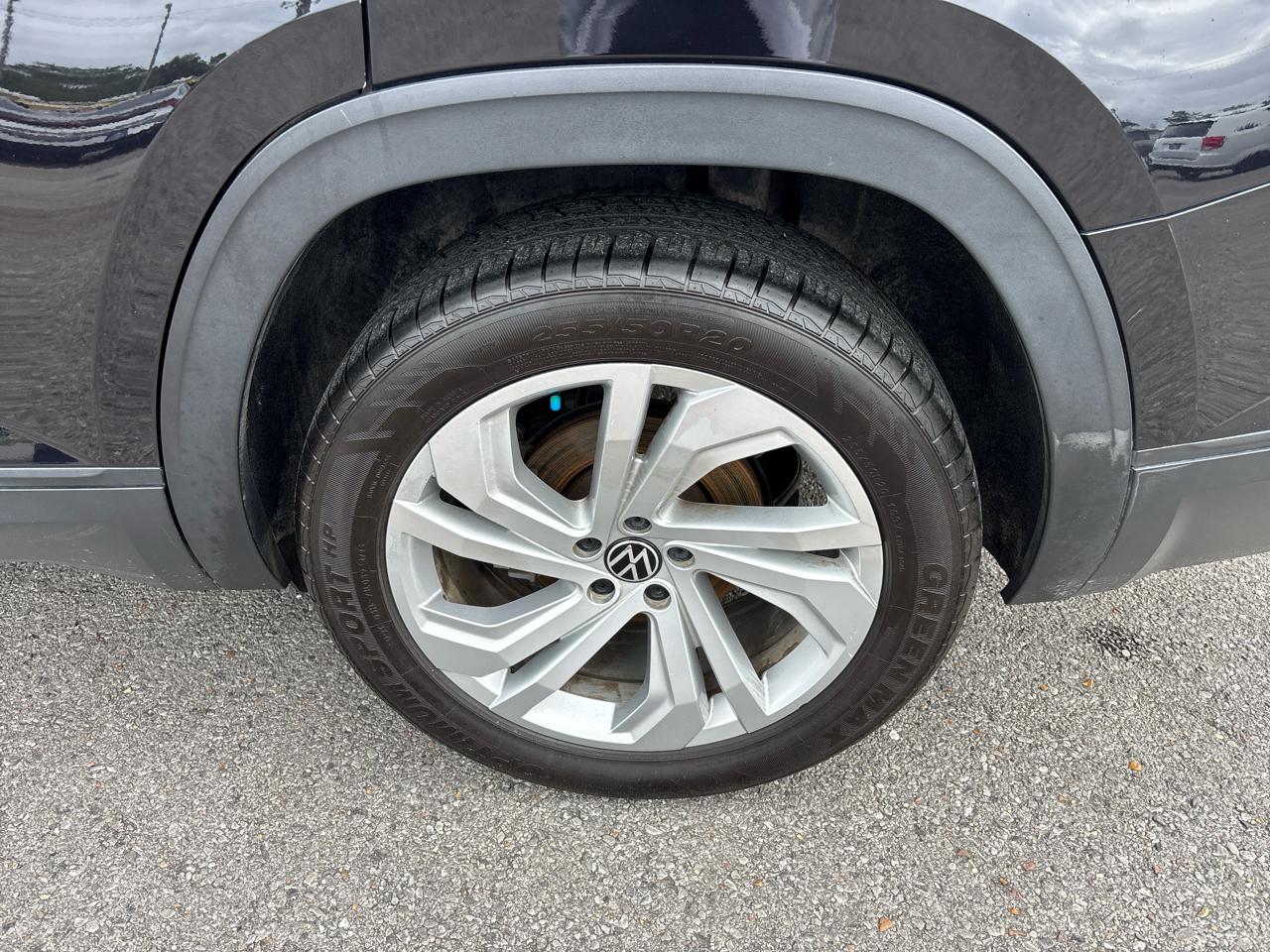 Volkswagen Atlas V6 SE w/Technology 2022