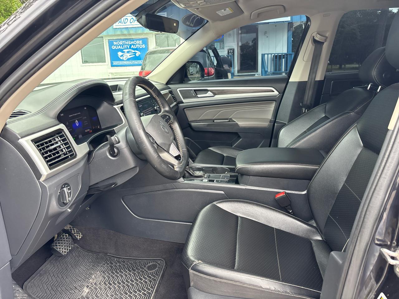 Volkswagen Atlas V6 SE w/Technology 2022