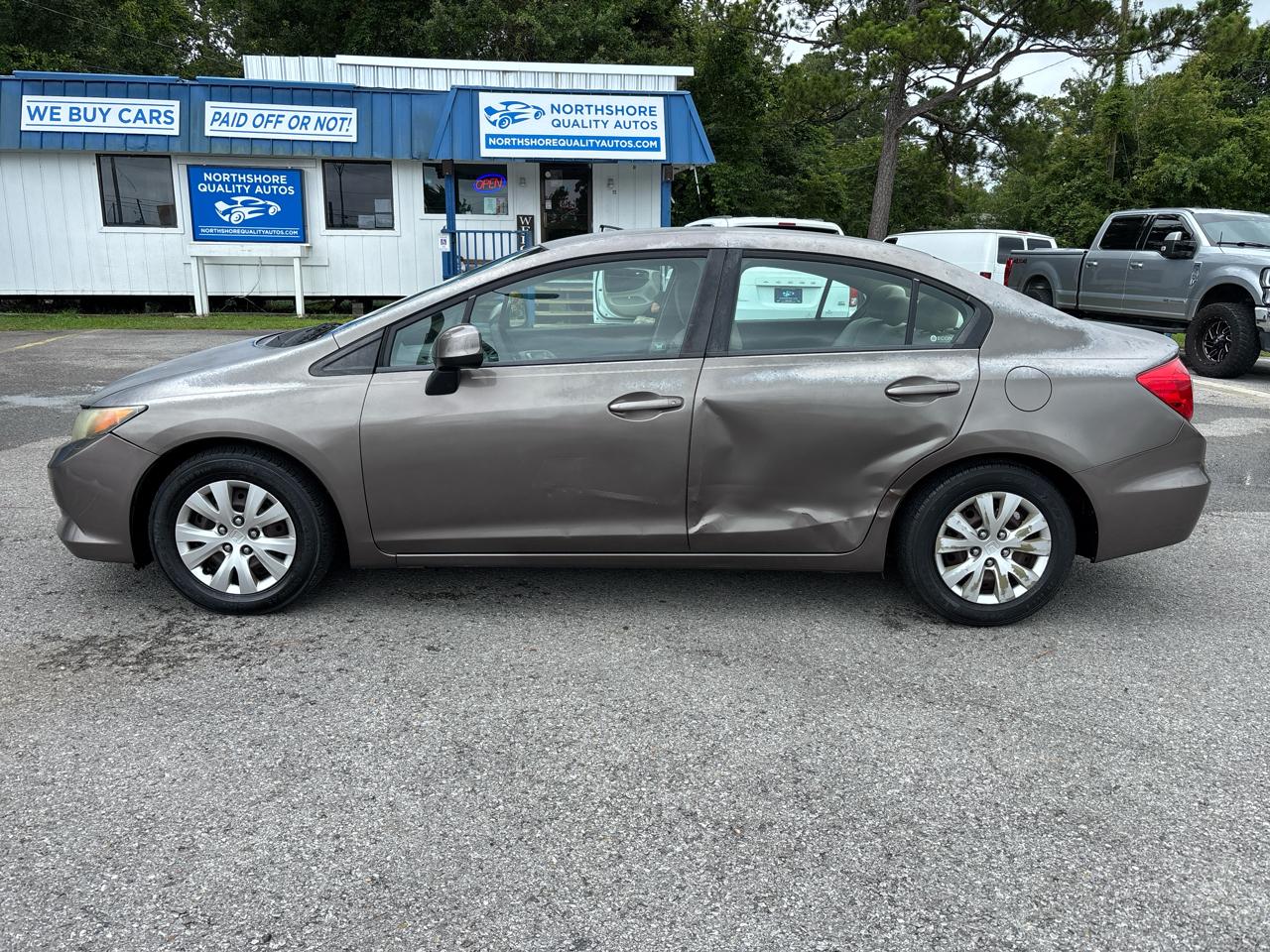 Honda Civic LX Sedan 5-Speed AT 2012