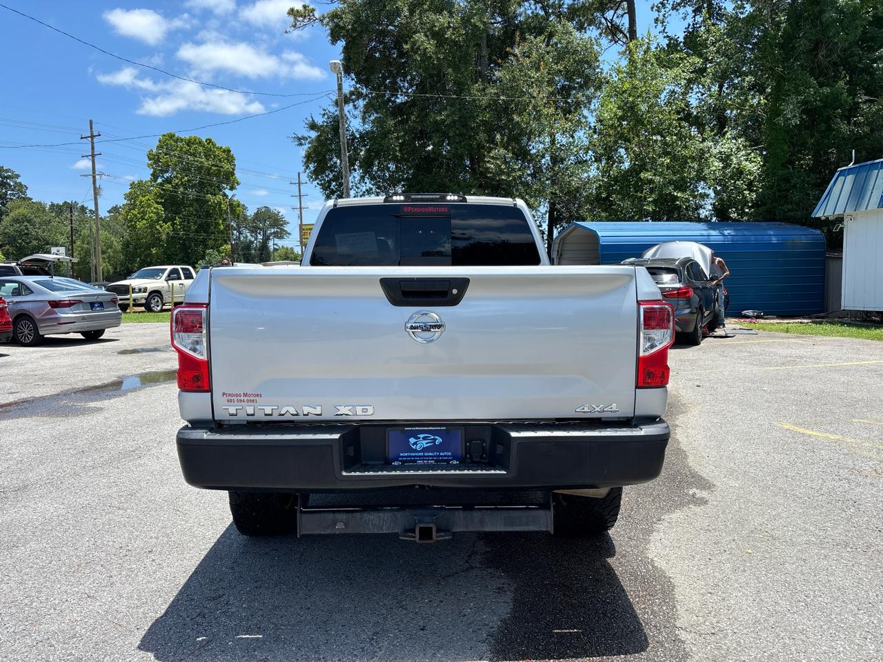 Nissan Titan XD S 4WD Diesel 2017
