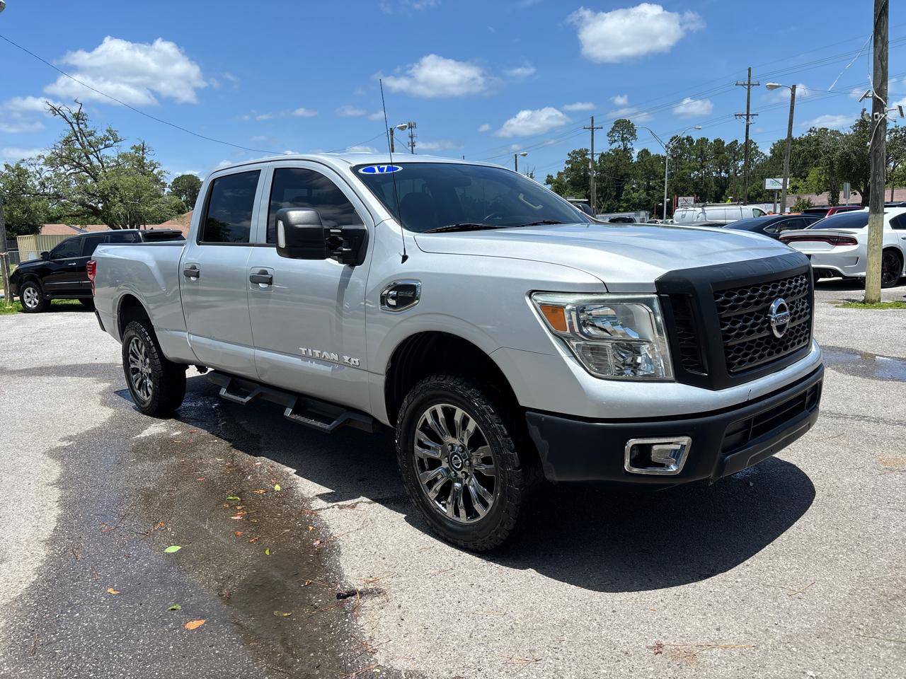 Nissan Titan XD S 4WD Diesel 2017