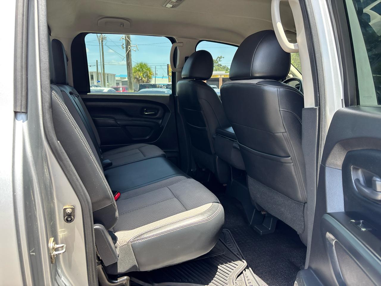 Nissan Titan XD S 4WD Diesel 2017