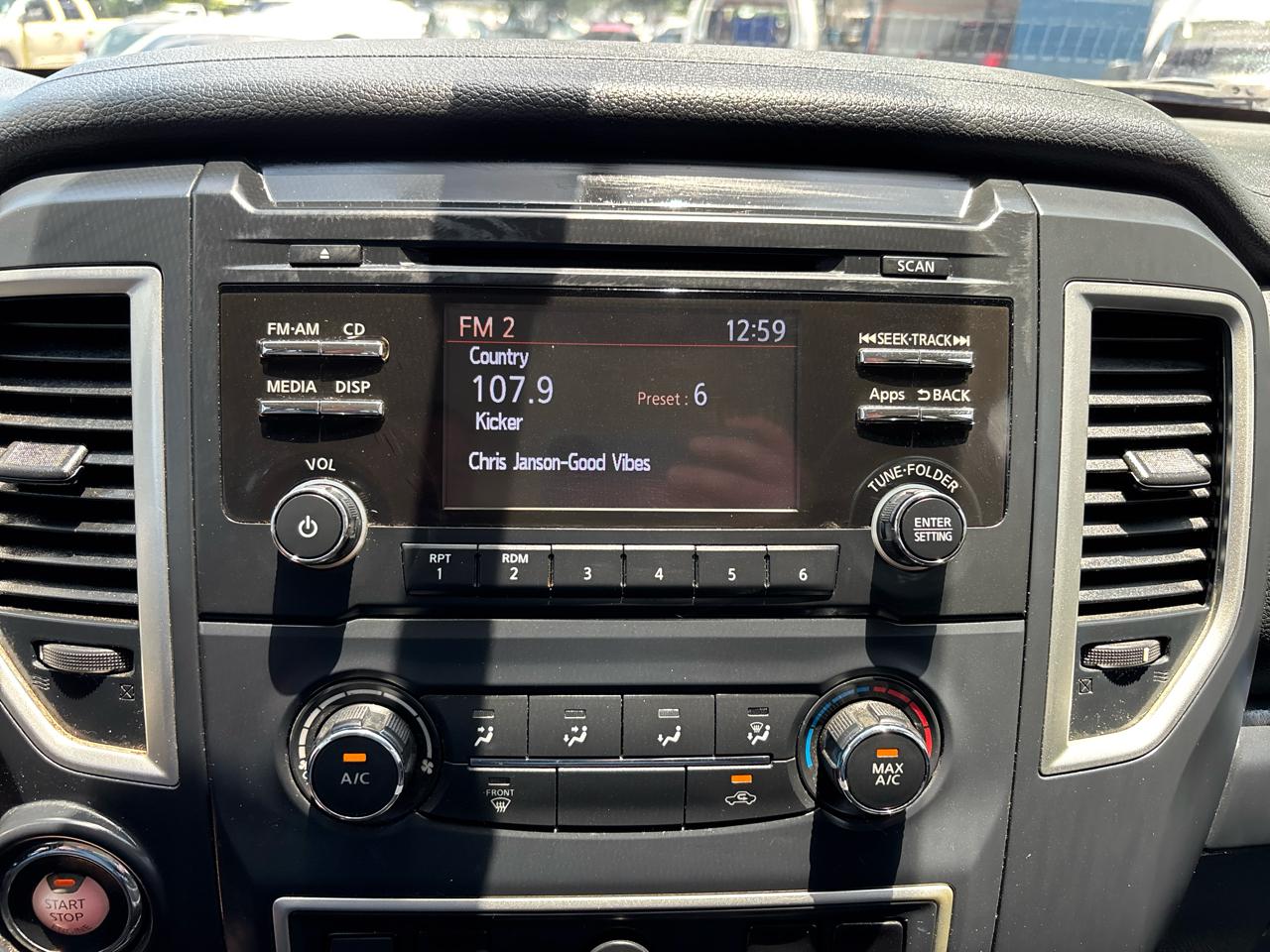 Nissan Titan XD S 4WD Diesel 2017