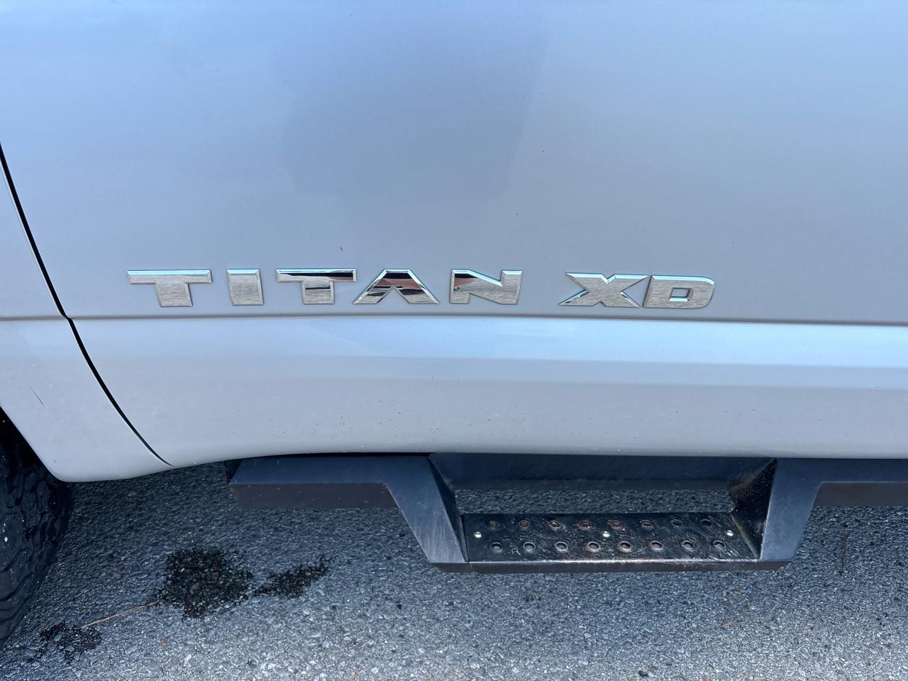 Nissan Titan XD S 4WD Diesel 2017