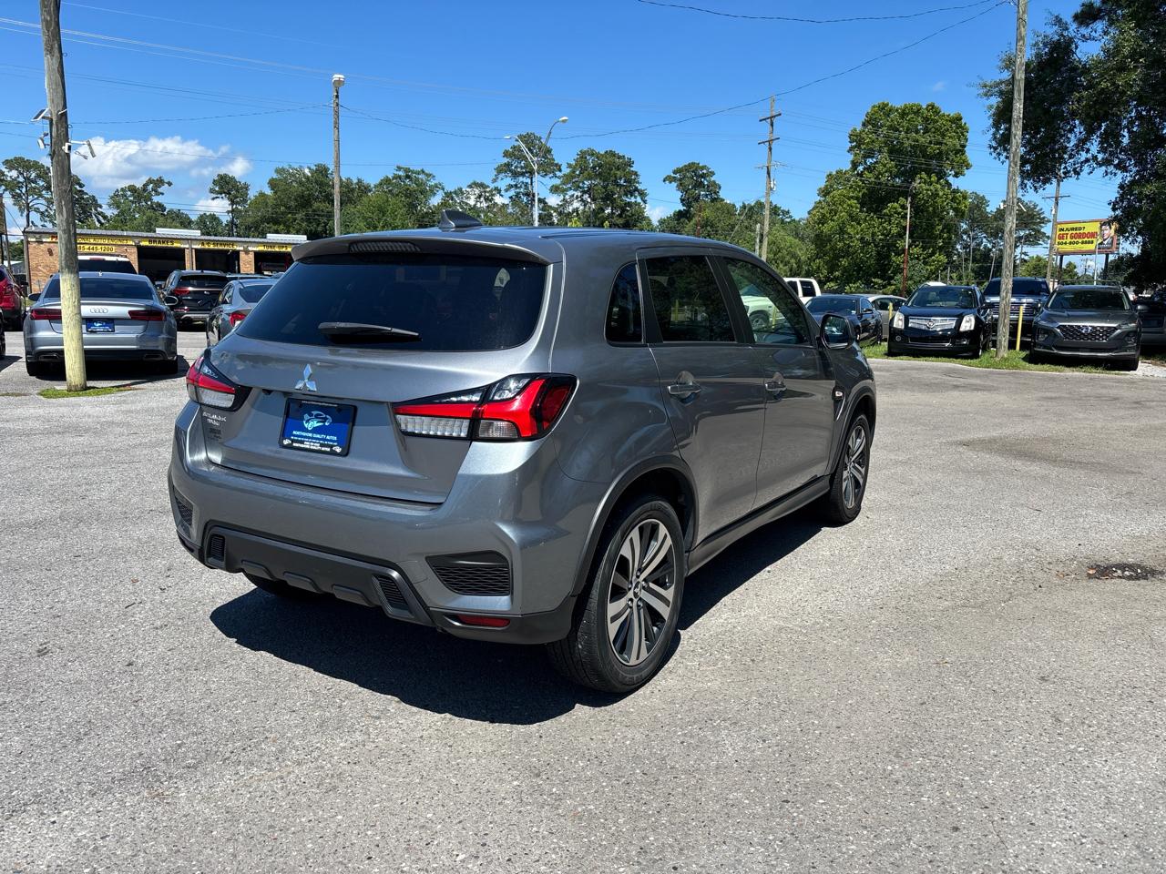 Mitsubishi Outlander Sport 2.0 ES CVT 2021