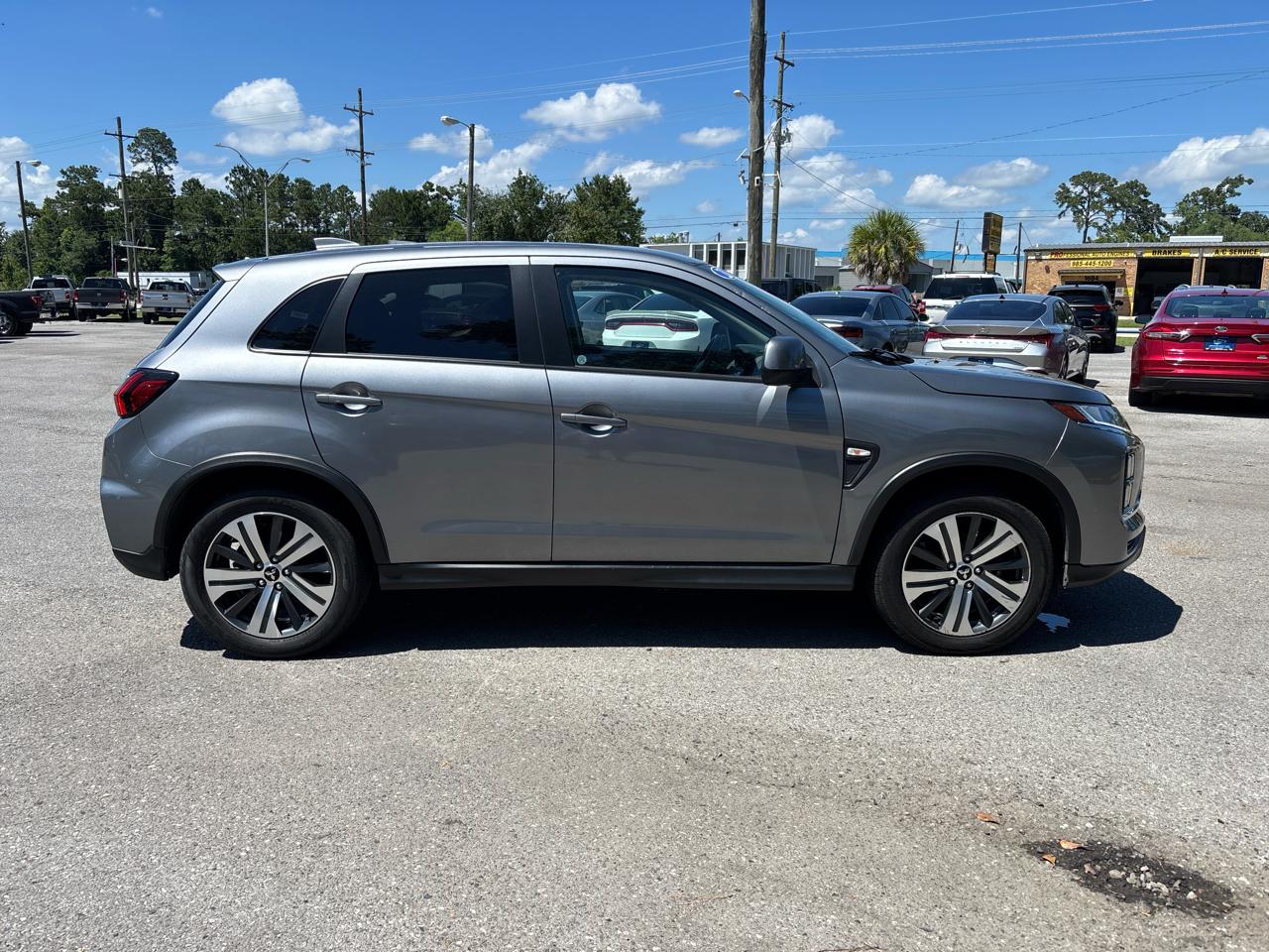 Mitsubishi Outlander Sport 2.0 ES CVT 2021