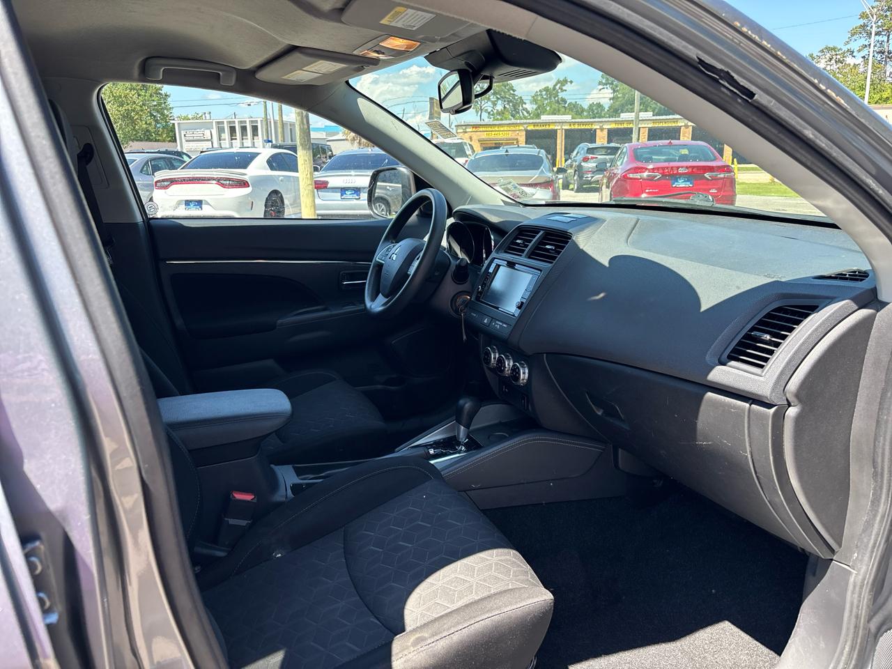 Mitsubishi Outlander Sport 2.0 ES CVT 2021