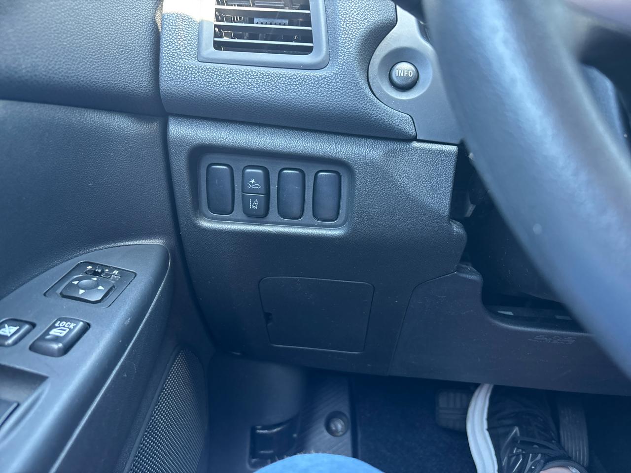Mitsubishi Outlander Sport 2.0 ES CVT 2021