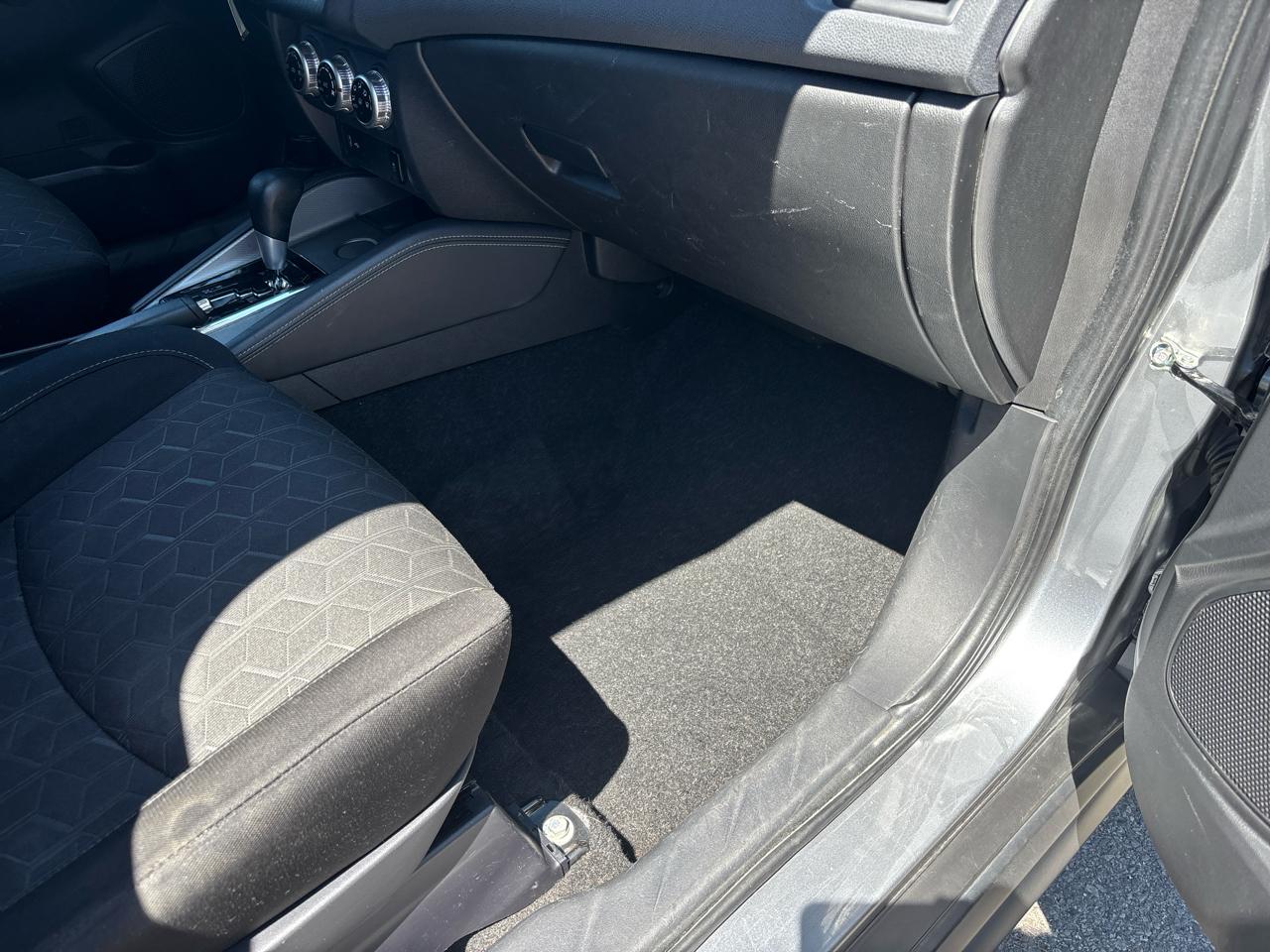 Mitsubishi Outlander Sport 2.0 ES CVT 2021