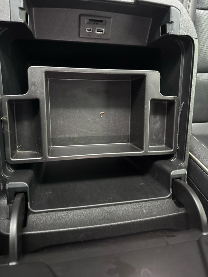 2021 GMC Yukon SLT - Photo 22