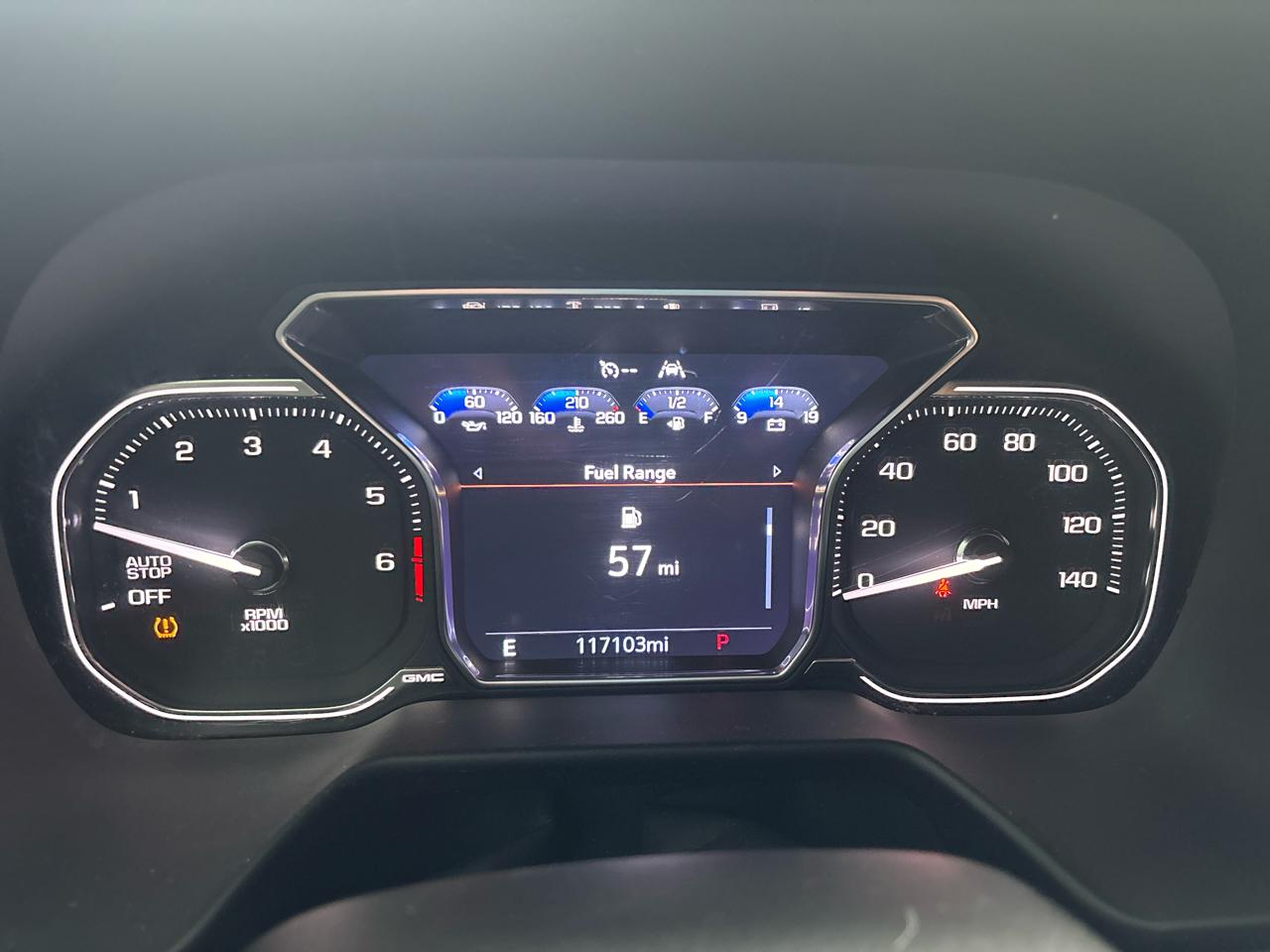 2021 GMC Yukon SLT - Photo 24