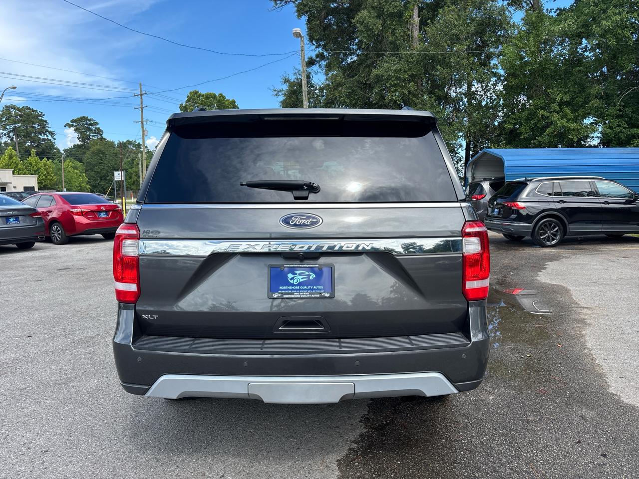 Ford Expedition XLT 2020