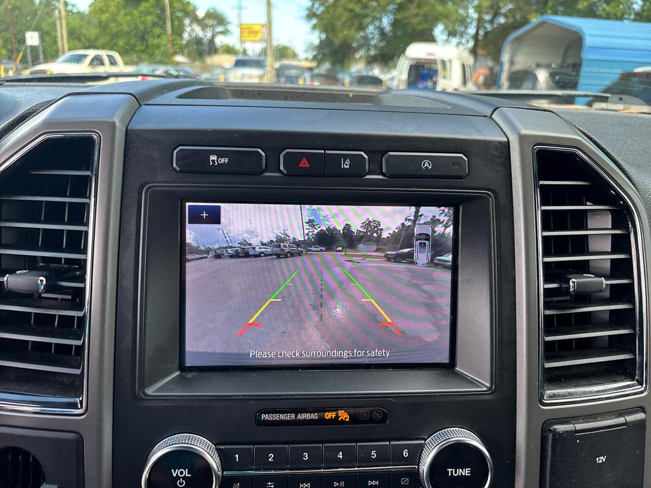 Ford Expedition XLT 2020