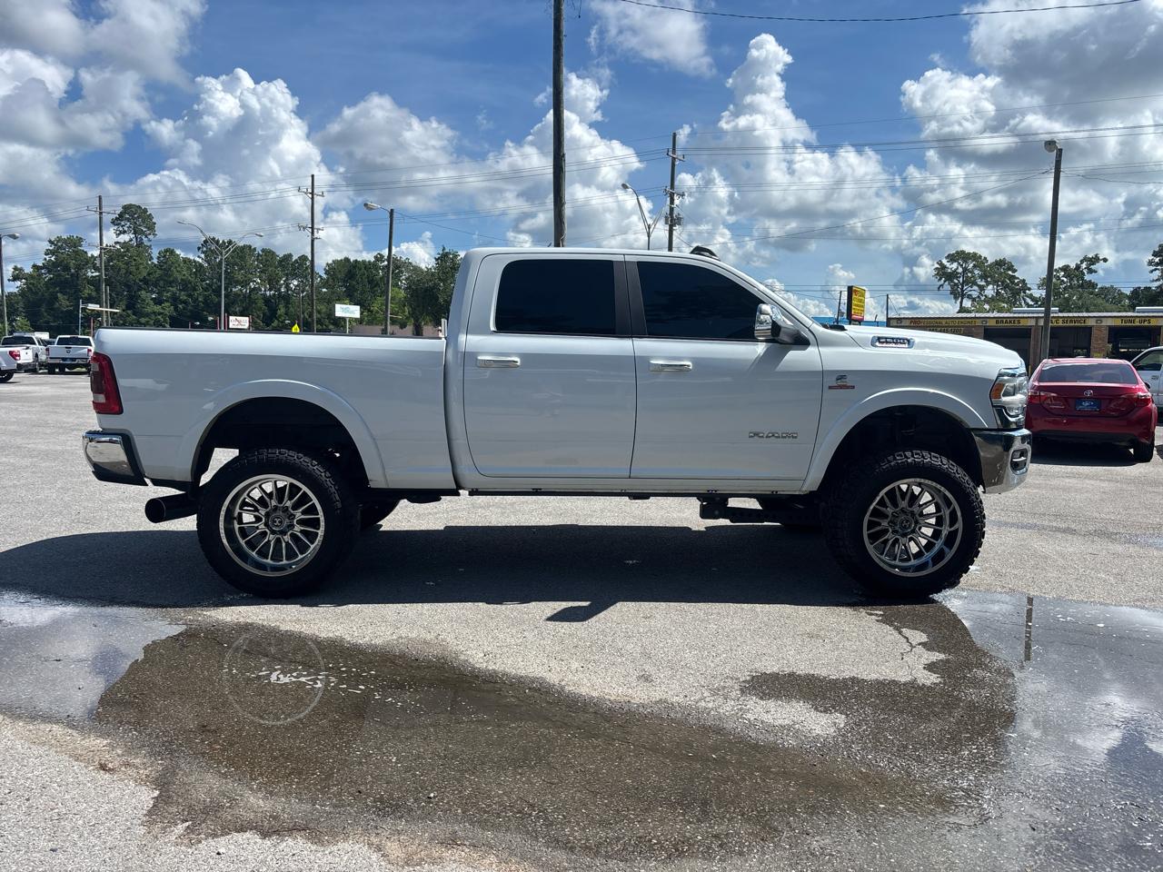 RAM 2500 Laramie Crew Cab SWB 4WD 2021