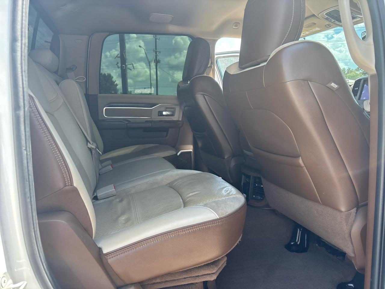 RAM 2500 Laramie Crew Cab SWB 4WD 2021