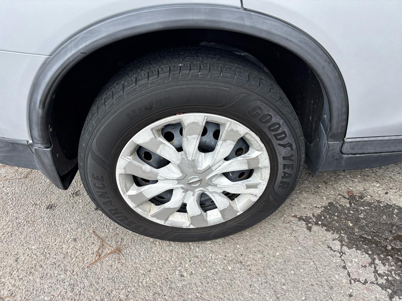 Nissan Rogue S 2WD 2015