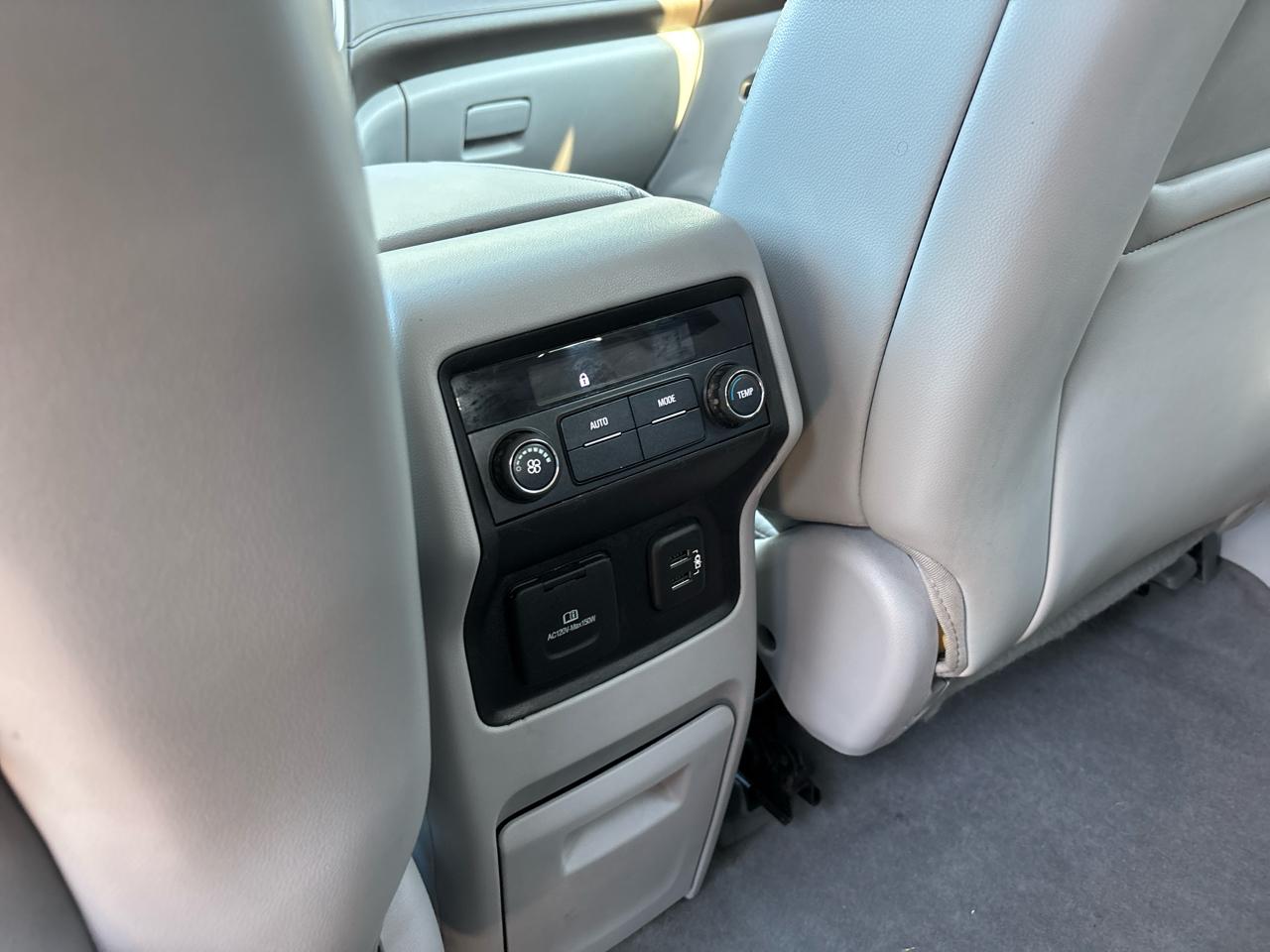 GMC Acadia SLT-1 FWD 2019