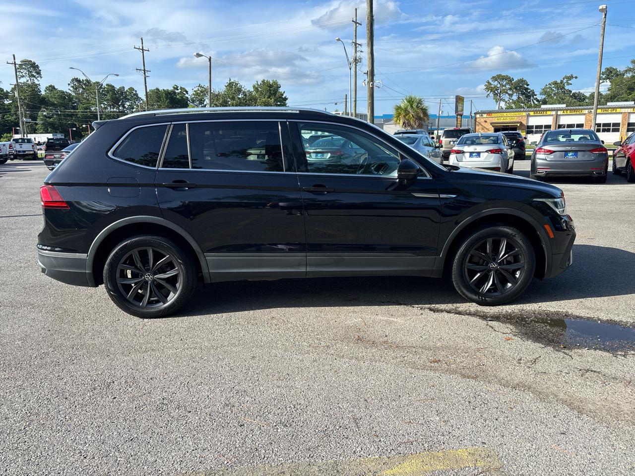 Volkswagen Tiguan SE 2022