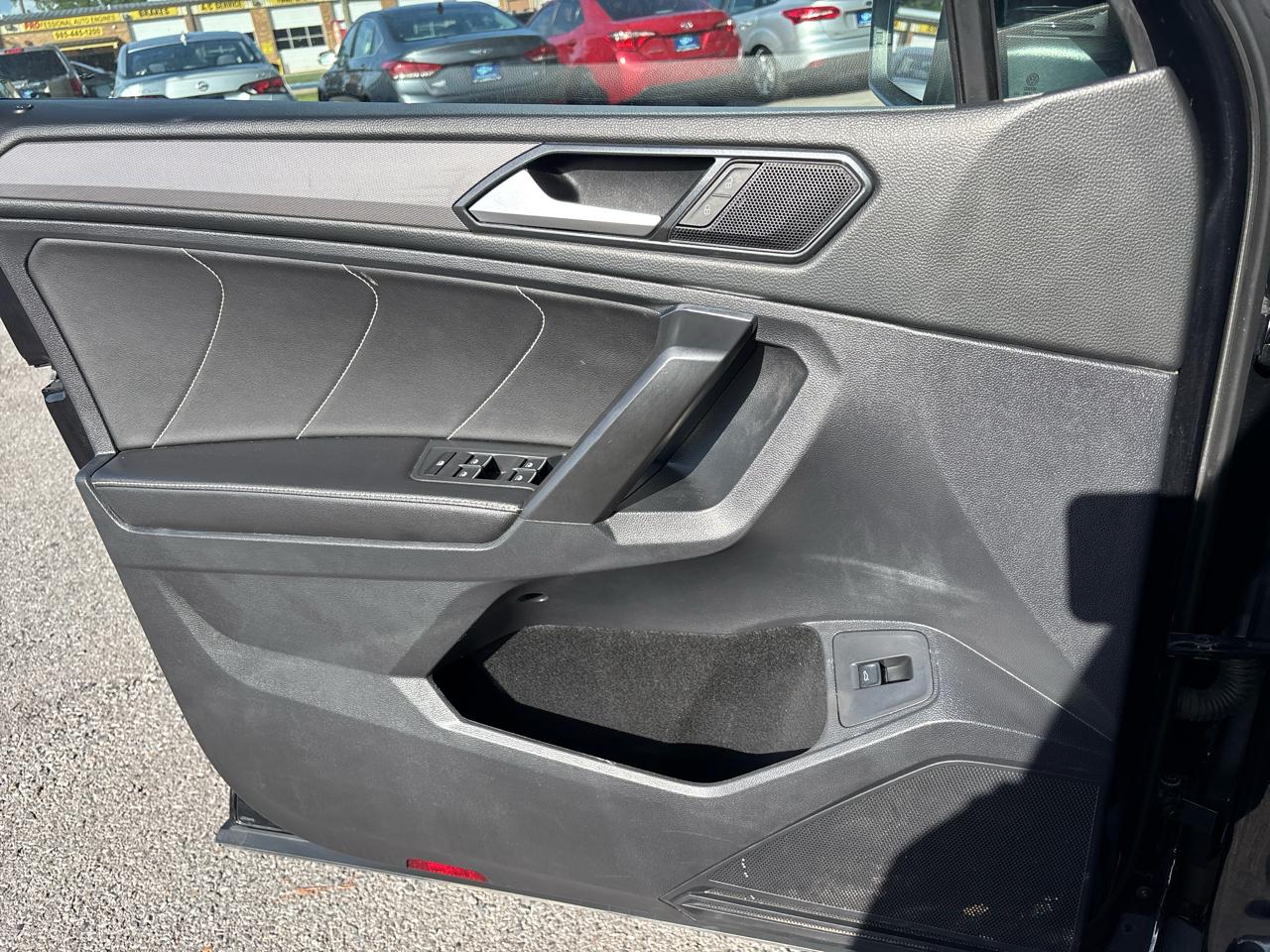 Volkswagen Tiguan SE 2022