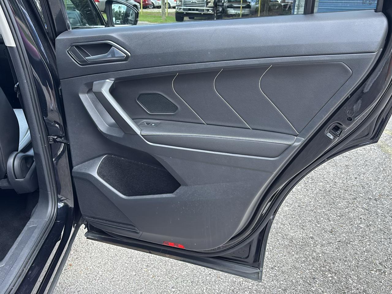 Volkswagen Tiguan SE 2022