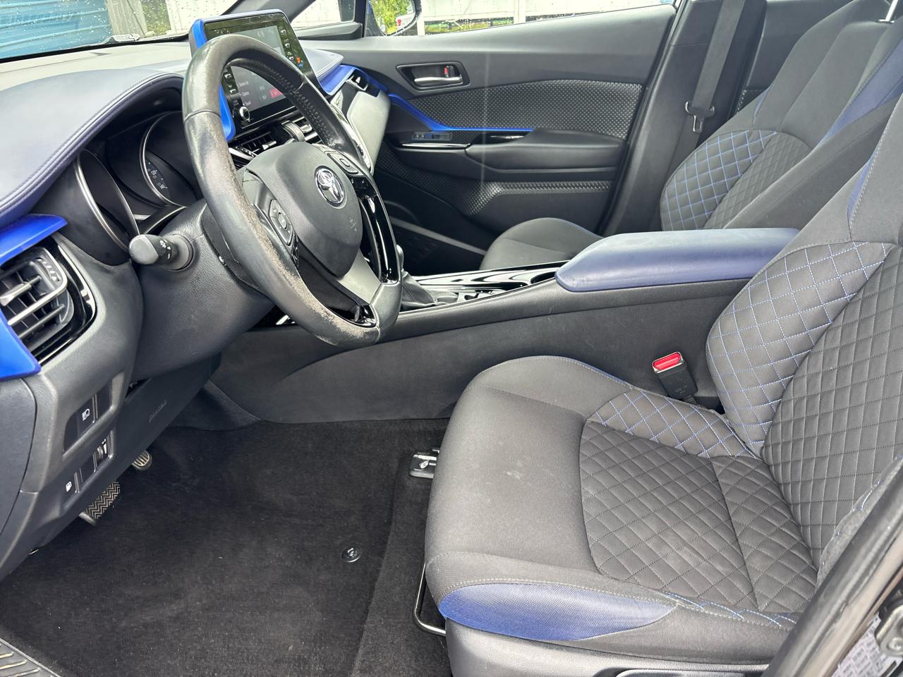 Toyota C-HR XLE 2021