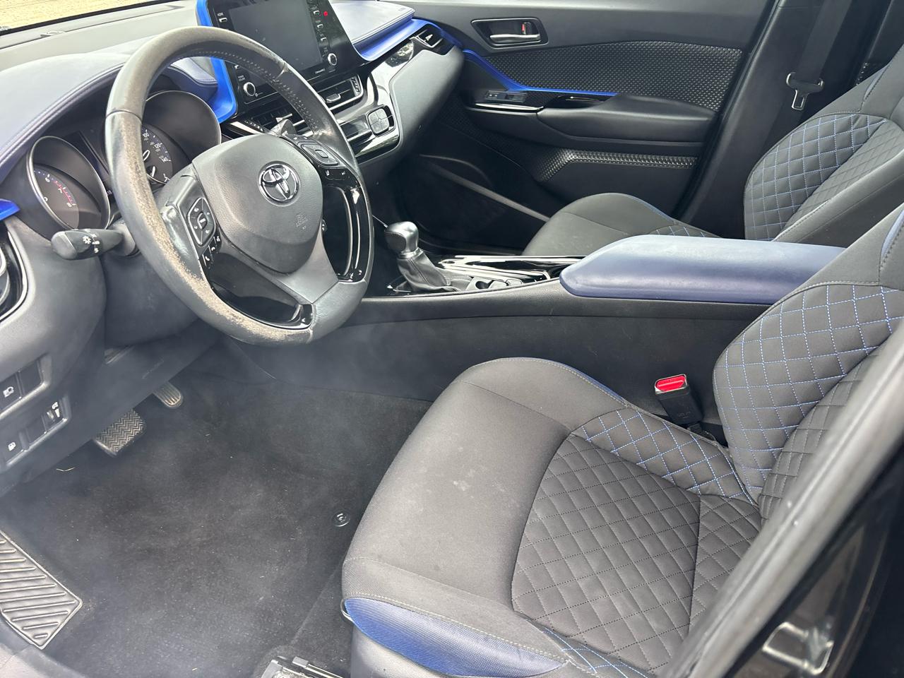Toyota C-HR XLE 2021