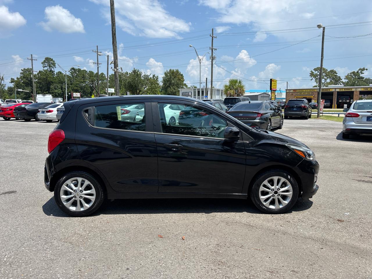Chevrolet Spark 1LT CVT 2021