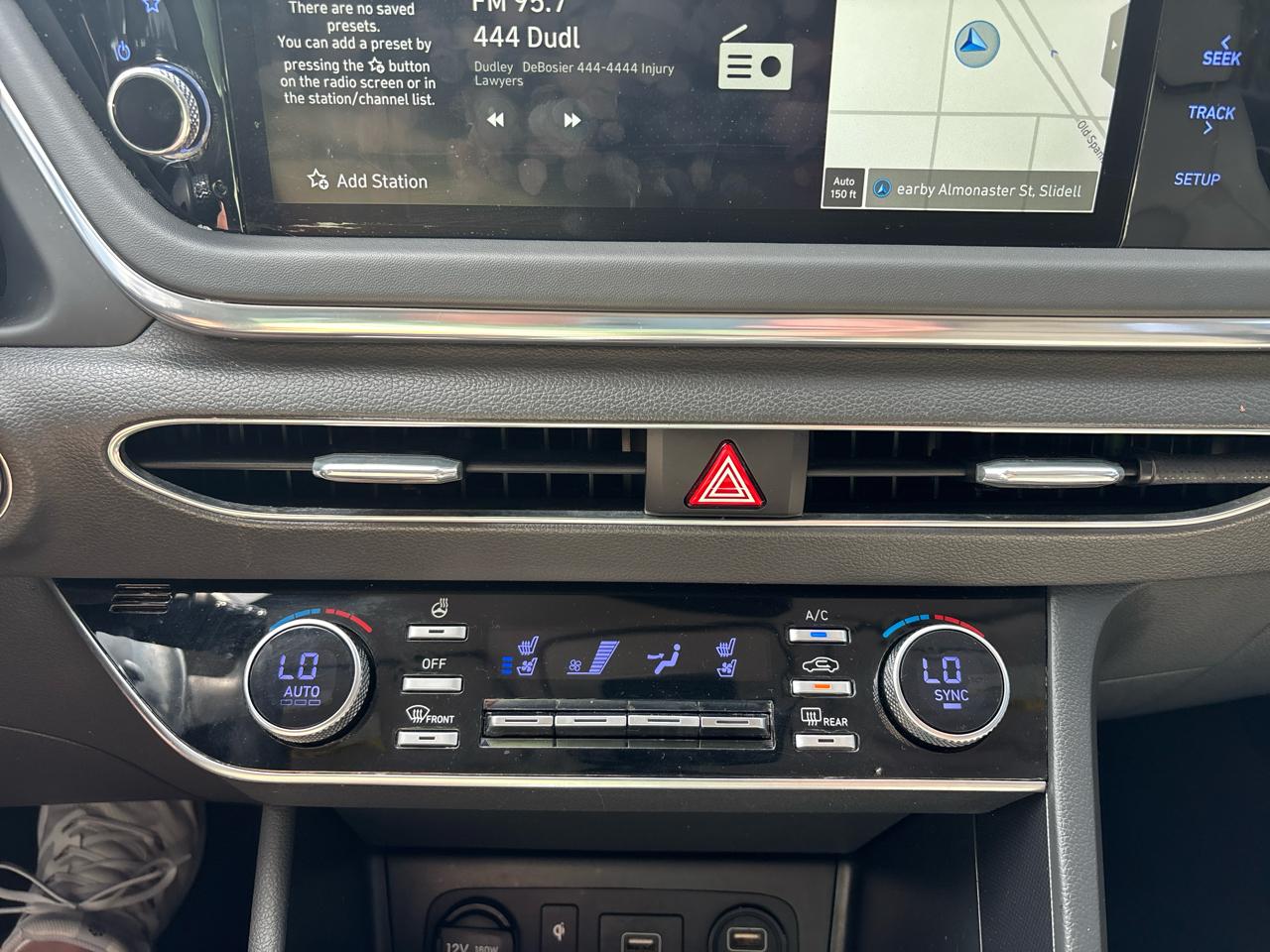 2022 Hyundai Sonata Limited - Photo 18