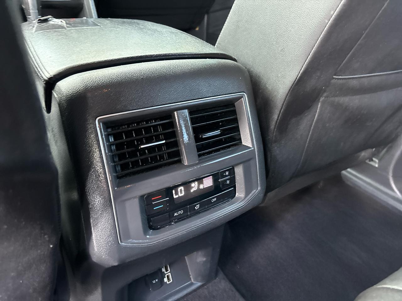 Volkswagen Atlas V6 SE w/Technology AWD 2018