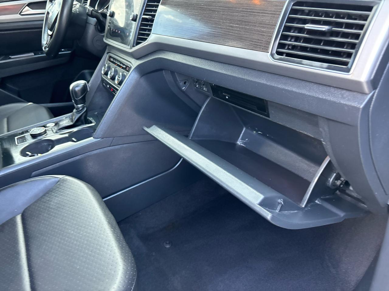 Volkswagen Atlas V6 SE w/Technology AWD 2018