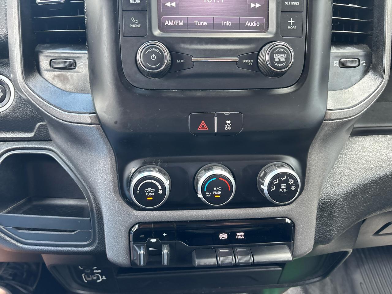 RAM 2500 Tradesman Crew Cab LWB 2WD 2020