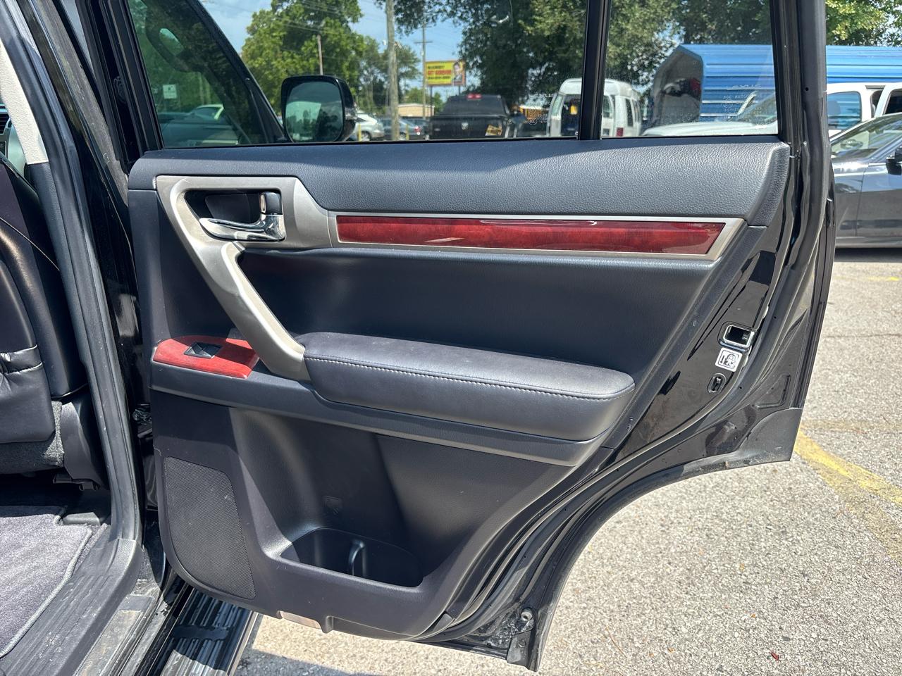 Lexus GX 460 Sport Utility 2013