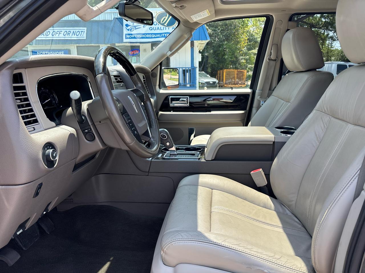 Lincoln Navigator L Select 2WD 2016