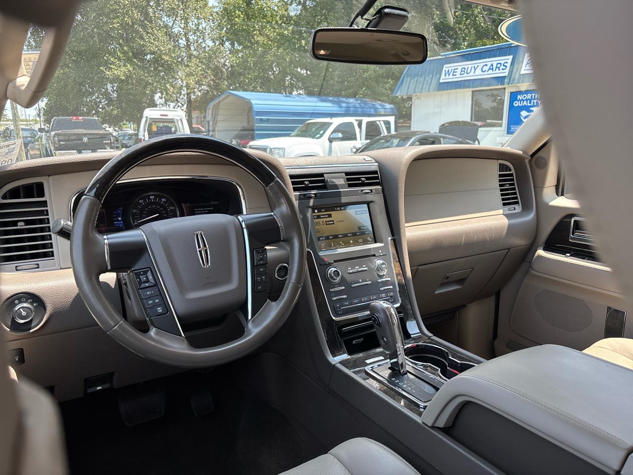 Lincoln Navigator L Select 2WD 2016