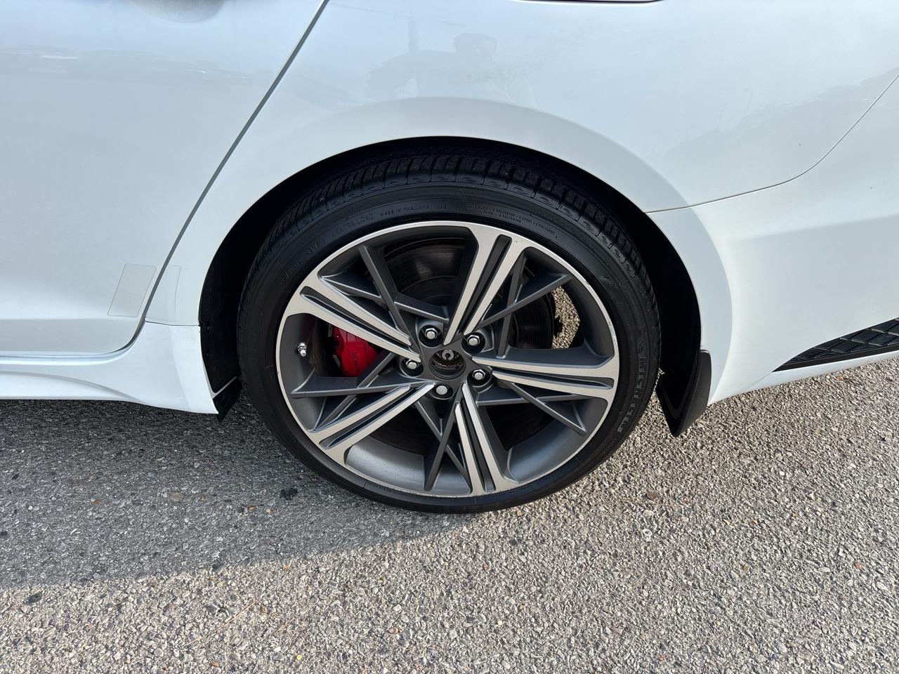 Genesis G70 2.5T 2025