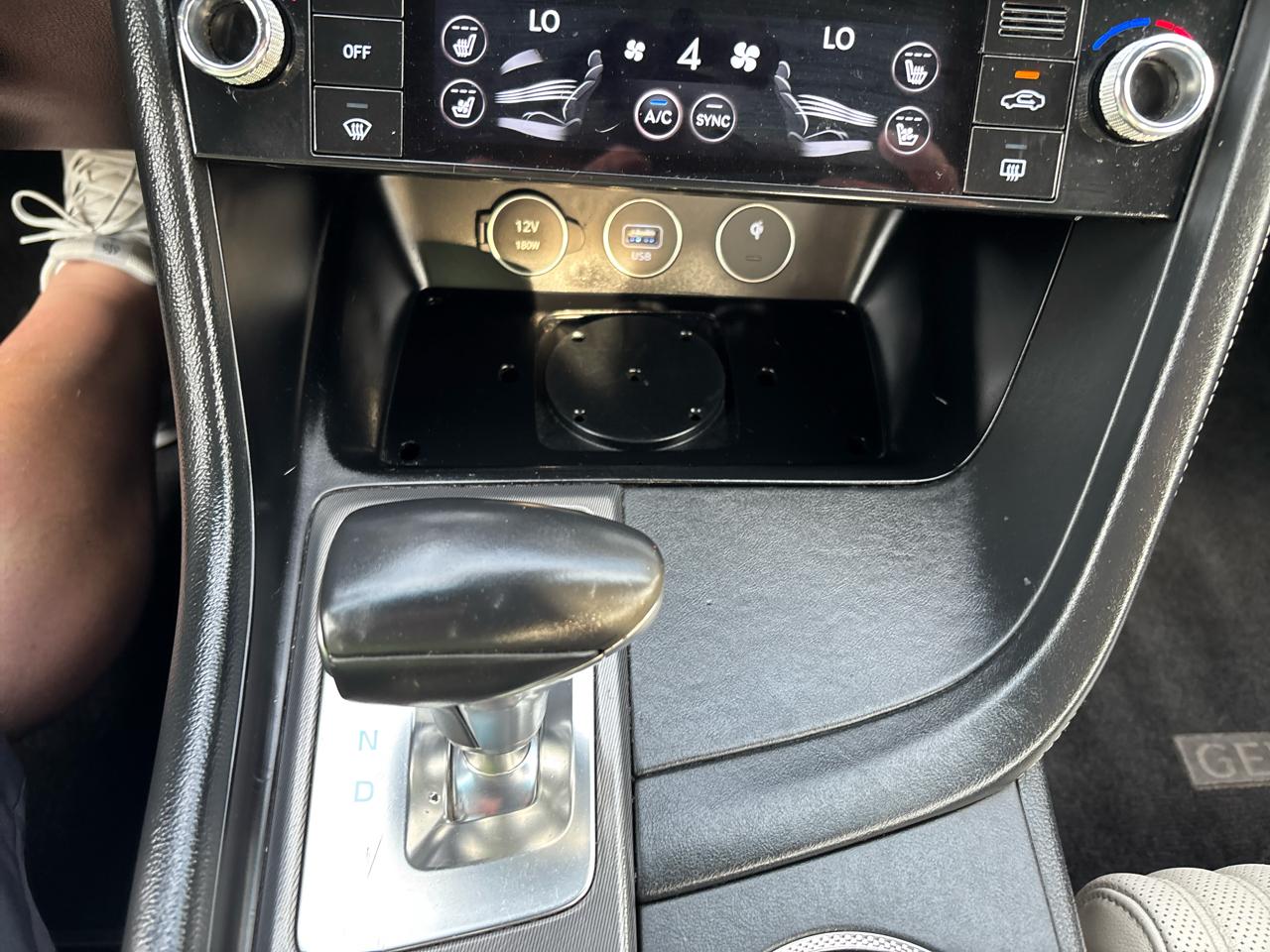 Genesis G70 2.5T 2025